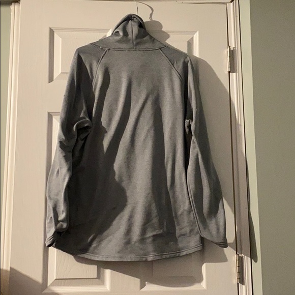 Under Amour Runners Sweater - Picture 2 of 3